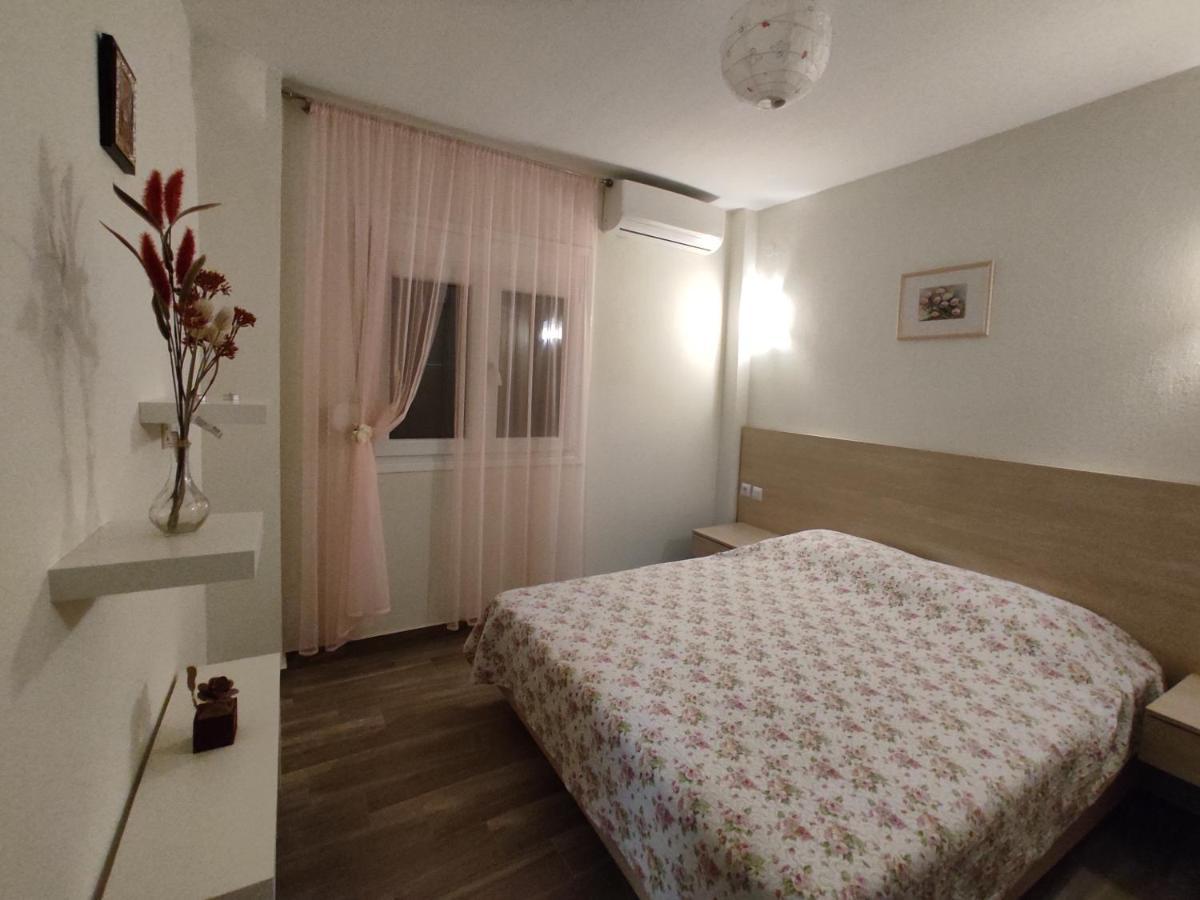 Royals Apartments ニキティ エクステリア 写真